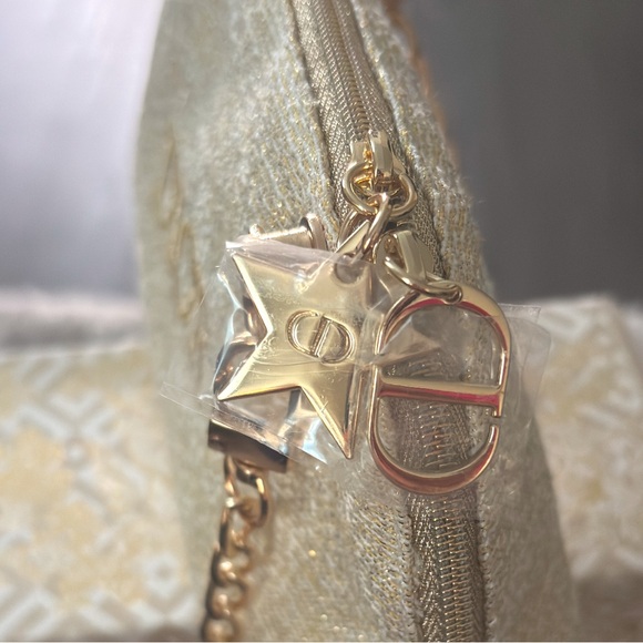 Brand New Dior 2024 Holiday Cosmetic Pouch Bag with Crossbody Chain - Picture 10 of 14